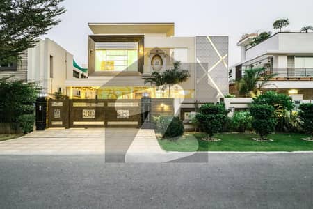 Ultra Modern One Kanal New Bungalow For Rent Near From Big Park Direct Approach