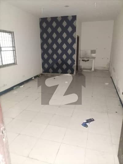 350 Square Feet Office Available For Rent At Main Boulevard Gulberg