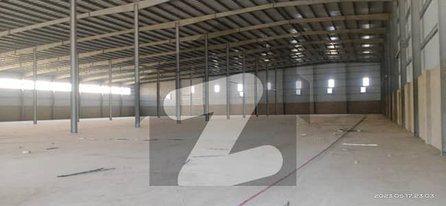سکھر بائی پاس سکھر میں 13 کنال گودام 13.0 لاکھ میں کرایہ پر دستیاب ہے۔