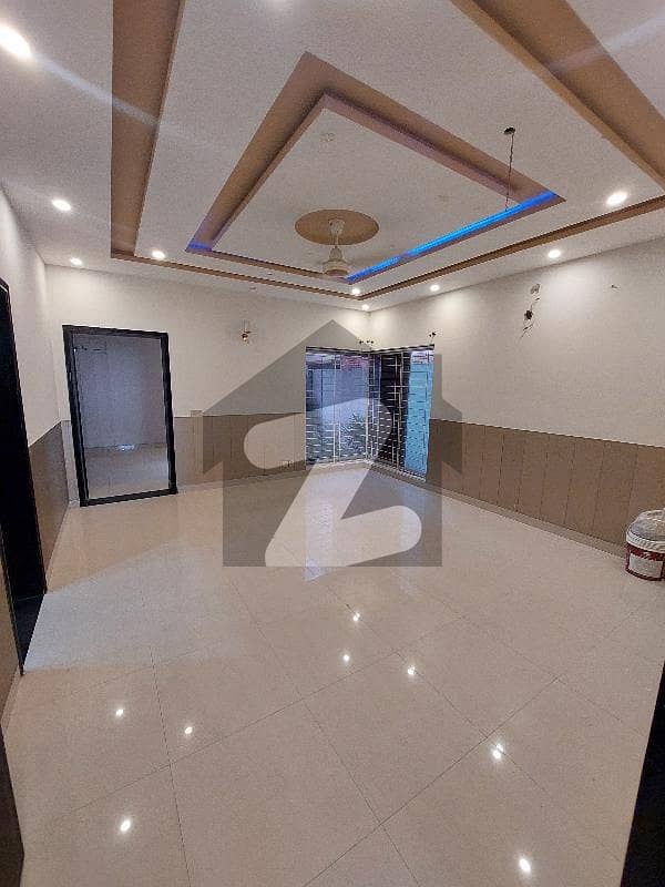 10 Marla House Available For Rent 10 Marla House Available For Rent