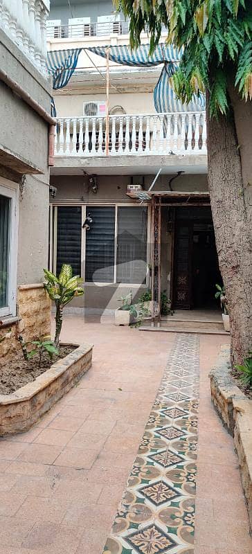 Spacious Bungalow Comercial Use Center Of The City Spacious Bungalow Comercial Use Center Of The City