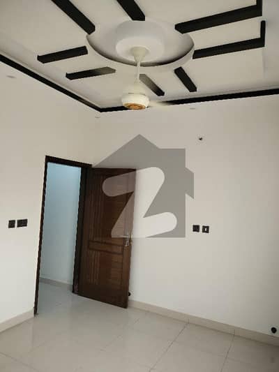 پی ای سی ایچ ایس بلاک 2 پی ای سی ایچ ایس,جمشید ٹاؤن,کراچی میں 2 کمروں کا 5 مرلہ بالائی پورشن 2.35 کروڑ میں برائے فروخت۔