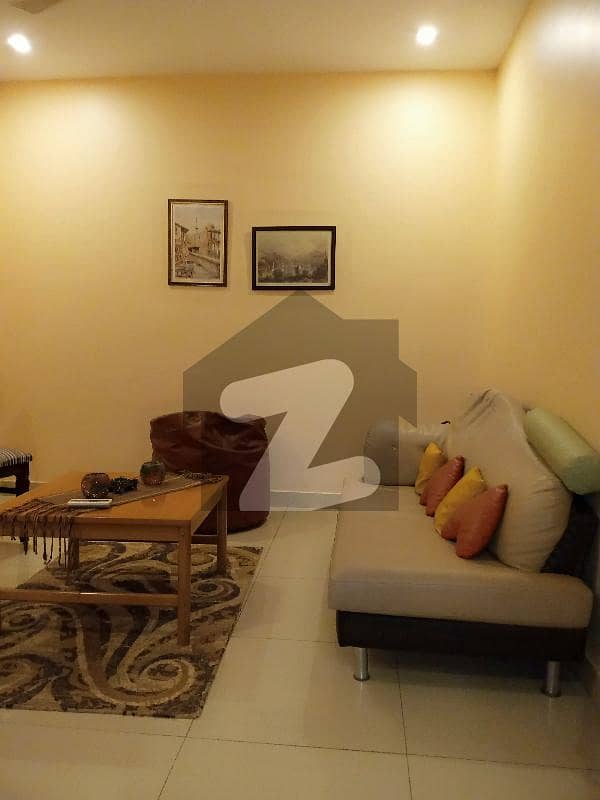 Flat Available For Sale 3 Bed Drawing Lounge With Car Parking In Kaechs Flat Available For Sale 3 Bed Drawing Lounge With Car Parking In Kaechs