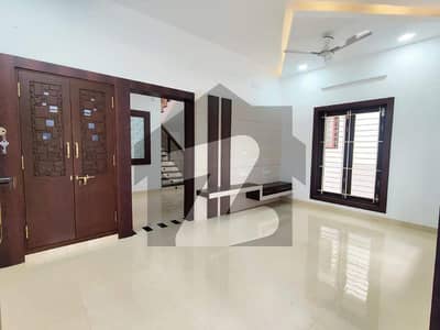 600 Sq Yard Hill View Top Class Location West Open Park Facing Bangalow Near Aohs Dohs National Studiam