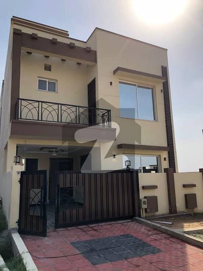 Outclass 5 Marla House With Elegant Design 4 Bed & Top Of The Line Elevation For Sale