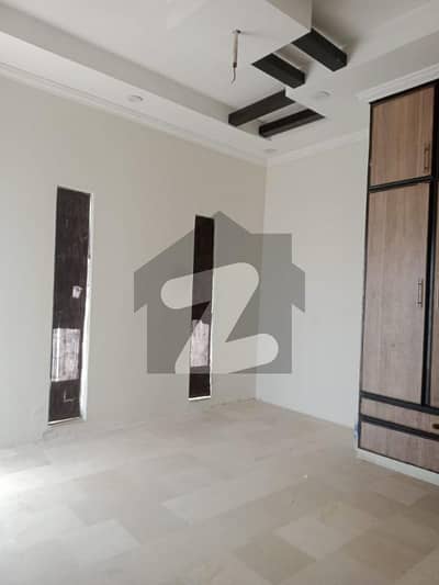 5 Marla Upper Portion For Rent Gas Installed Location State Life Society A Block Proper