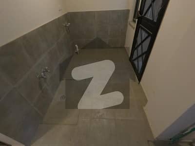 Buy A Centrally Located 2700 Square Feet Flat In Askari 5 - Sector J