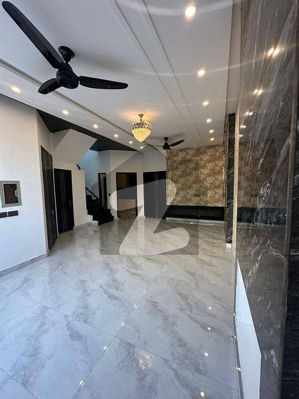 5 Marla Brand New House For Sale 5 Marla Brand New House For Sale