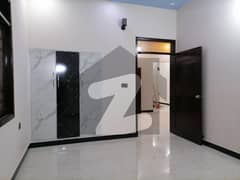 Prime Location Saadi Town House Sized 120 Square Yards