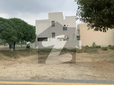 ڈی ایچ اے 11 رہبر فیز 1 - بلاک سی ڈی ایچ اے 11 رہبر فیز 1,ڈی ایچ اے 11 رہبر,لاہور میں 10 مرلہ رہائشی پلاٹ 1.75 کروڑ میں برائے فروخت۔