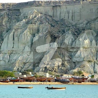 سنگھار ہاؤسنگ سکیم - فیز3 سنگھار ہاؤسنگ سکیم ,گوادر میں 9 مرلہ کمرشل پلاٹ 66.0 لاکھ میں برائے فروخت۔