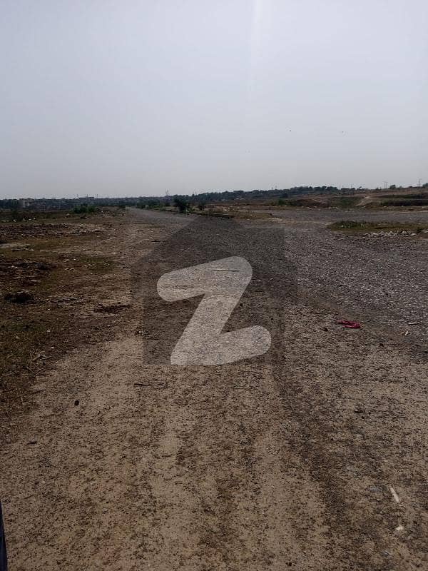 5 Marla Plot Available For Sale 5 Marla Plot Available For Sale