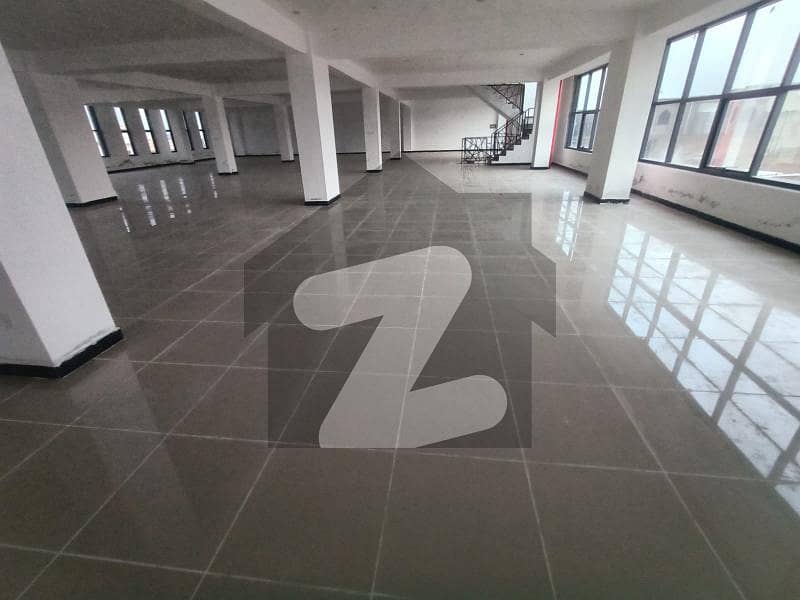 گلبرگ اسلام آباد میں 11 کنال Studio دفتر 11.0 ارب میں برائے فروخت۔
