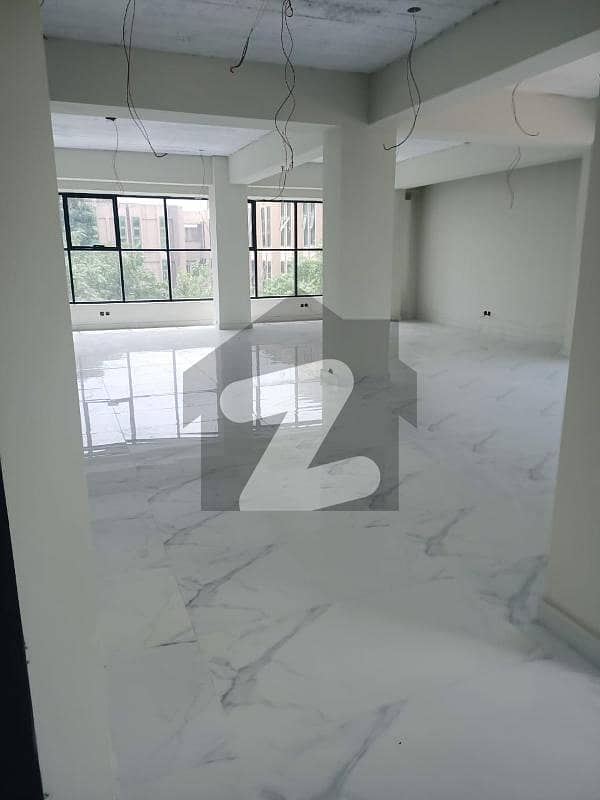 Aesthetic Office Of 3400 Square Feet For Rent Is Available