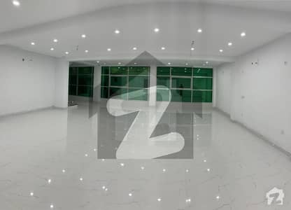 گلبرگ 3 گلبرگ,لاہور میں 1 کنال دفتر 7.5 لاکھ میں کرایہ پر دستیاب ہے۔