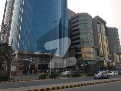 ٹرائیکون کارپوریٹ سینٹر جیل روڈ,لاہور میں 1 کنال Studio دفتر 9.0 لاکھ میں کرایہ پر دستیاب ہے۔