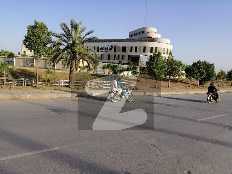 روز گارڈن بحریہ ٹاؤن فیز 8,بحریہ ٹاؤن راولپنڈی,راولپنڈی میں 5 مرلہ رہائشی پلاٹ 46.0 لاکھ میں برائے فروخت۔ روز گارڈن بحریہ ٹاؤن فیز 8,بحریہ ٹاؤن راولپنڈی,راولپنڈی میں 5 مرلہ رہائشی پلاٹ 46.0 لاکھ میں برائے فروخت۔