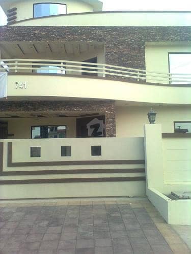 1 Kanal Double Storey Brand New A Beautiful House Is On Sale