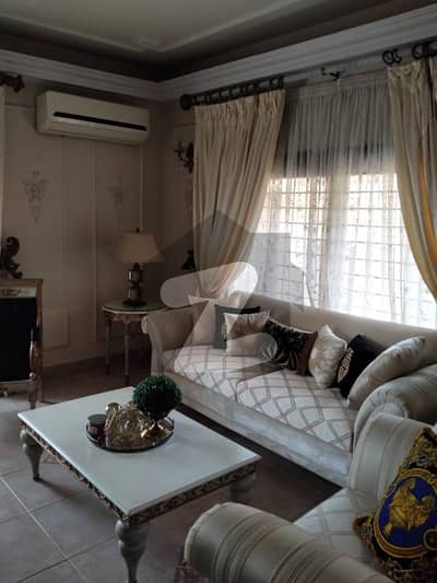Flat For Sale On Main Khalid Bin Waleed Road Flat For Sale On Main Khalid Bin Waleed Road