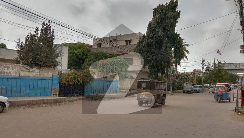 2000 YARD AMINITY FOR CLINIC/HOSPITAL OLD PROPERTY FOR SALE 2000 YARD AMINITY FOR CLINIC/HOSPITAL OLD PROPERTY FOR SALE