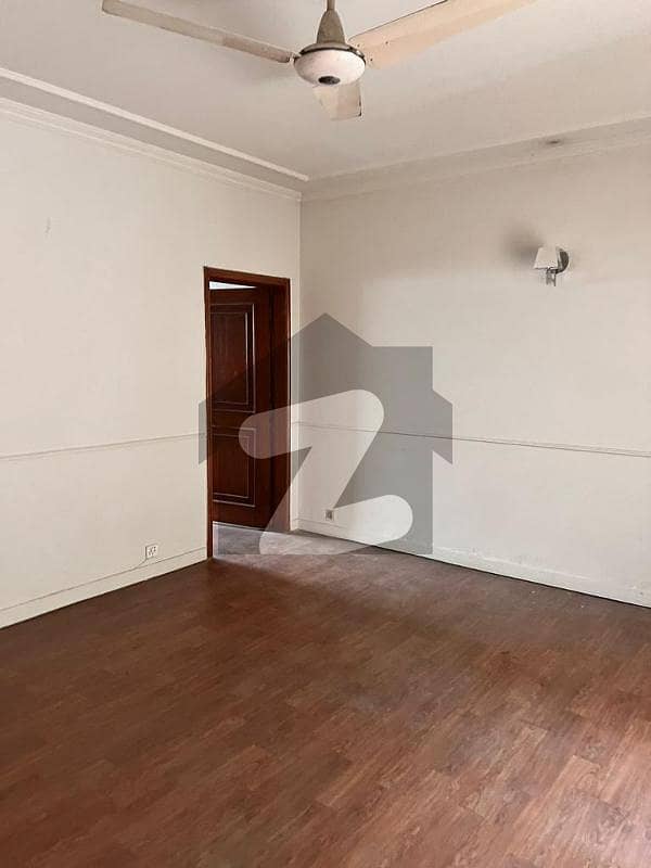 2 Kanal House Available For Rent In Gulberg 3 2 Kanal House Available For Rent In Gulberg 3