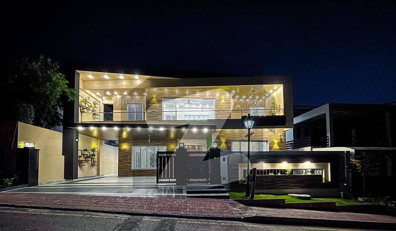 21 Marla 5 Bed Designer House For Sale 21 Marla 5 Bed Designer House For Sale