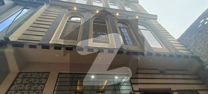 Avail Yourself A Great Prime Location 3 Marla Upper Portion In Gulberg