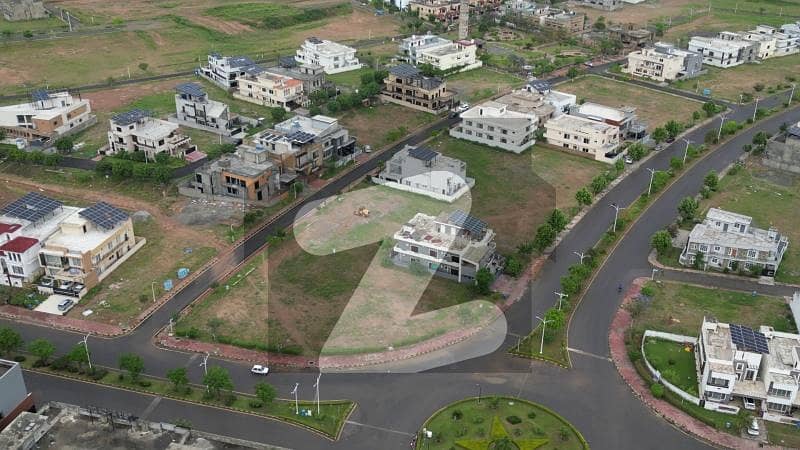گلبرگ ایکسپریس وے گلبرگ,اسلام آباد میں 4 کنال کمرشل پلاٹ 55.0 کروڑ میں برائے فروخت۔ گلبرگ ایکسپریس وے گلبرگ,اسلام آباد میں 4 کنال کمرشل پلاٹ 55.0 کروڑ میں برائے فروخت۔