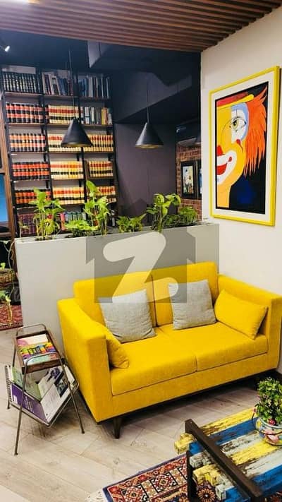 گلبرگ 3 گلبرگ,لاہور میں 1 کمرے کا 6 مرلہ دفتر 1.9 لاکھ میں کرایہ پر دستیاب ہے۔