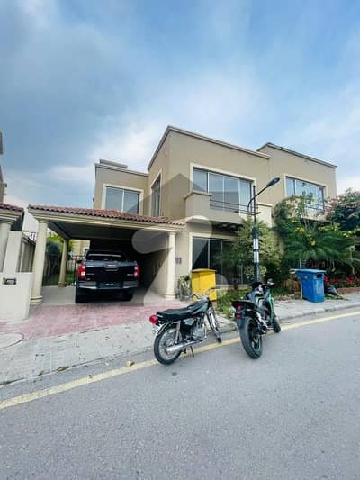 بحریہ ٹاؤن فیز 7 بحریہ ٹاؤن راولپنڈی,راولپنڈی میں 3 کمروں کا 12 مرلہ مکان 1.15 لاکھ میں کرایہ پر دستیاب ہے۔ بحریہ ٹاؤن فیز 7 بحریہ ٹاؤن راولپنڈی,راولپنڈی میں 3 کمروں کا 12 مرلہ مکان 1.15 لاکھ میں کرایہ پر دستیاب ہے۔