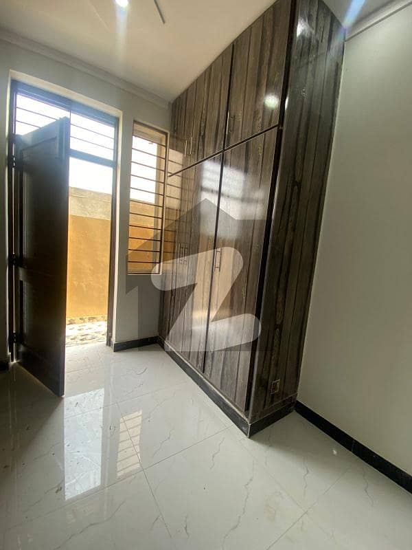 Jinnah Gardens Phase 1 House Sized 7 Marla Is Available Jinnah Gardens Phase 1 House Sized 7 Marla Is Available