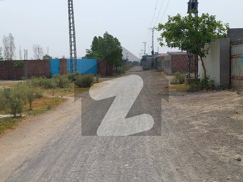 ما نگا - رائیونڈ روڈ لاہور میں 3 کنال صنعتی زمین 1.5 کروڑ میں برائے فروخت۔ ما نگا - رائیونڈ روڈ لاہور میں 3 کنال صنعتی زمین 1.5 کروڑ میں برائے فروخت۔