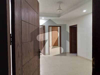 Executive Arcade, 3 Bed 3 Baths, Apartment For Rent