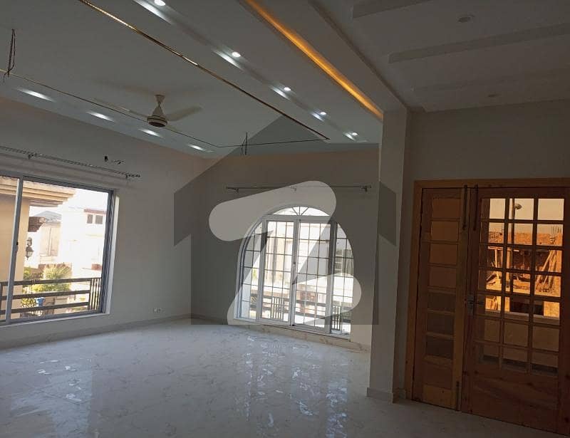Bahria Enclave Sector C Size 1kanal house available for rent