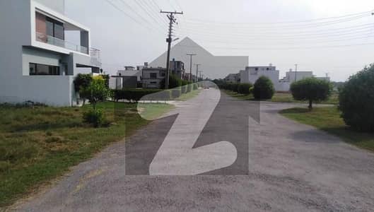 اے ڈبلیو ٹی فیز 2 اے ڈبلیو ٹی آرمی ویلفیئر ٹرسٹ,رائیونڈ روڈ,لاہور میں 10 مرلہ رہائشی پلاٹ 1.0 کروڑ میں برائے فروخت۔ اے ڈبلیو ٹی فیز 2 اے ڈبلیو ٹی آرمی ویلفیئر ٹرسٹ,رائیونڈ روڈ,لاہور میں 10 مرلہ رہائشی پلاٹ 1.0 کروڑ میں برائے فروخت۔