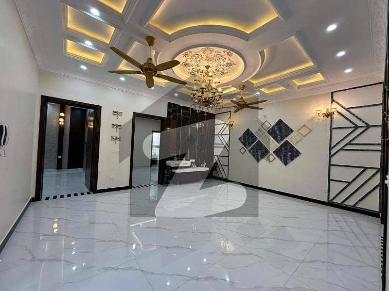 10 Marla luxury lower Portion for rent Small Family Required 10 Marla luxury lower Portion for rent Small Family Required