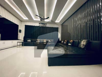 ڈی ایچ اے فیز 3 - بلاک ایکس فیز 3,ڈیفنس (ڈی ایچ اے),لاہور میں 5 کمروں کا 1 کنال مکان 8.0 کروڑ میں برائے فروخت۔