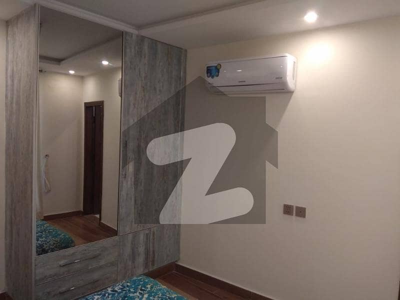 Good Location 5 Marla Flat Is Available For sale Good Location 5 Marla Flat Is Available For sale