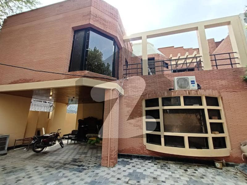 1 Kanal Commercial Use House For Rent In Gulberg