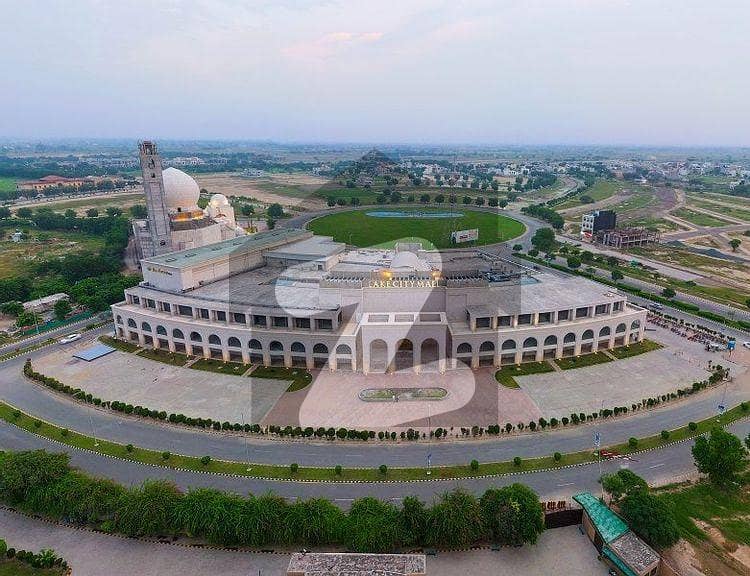 لیک سٹی ۔ سیکٹر ایم-3 ایکسٹینشن 1 لیک سٹی,رائیونڈ روڈ,لاہور میں 10 مرلہ رہائشی پلاٹ 1.43 کروڑ میں برائے فروخت۔