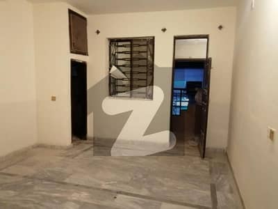 Flat 4 Marla For rent In Wakeel Colony