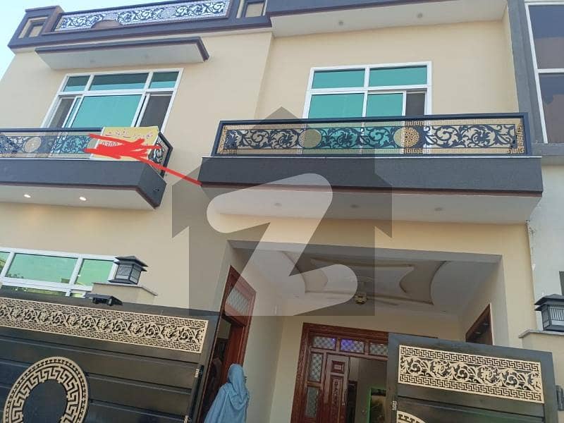 ایف ۔ 17/2 ایف ۔ 17,اسلام آباد میں 5 کمروں کا 7 مرلہ مکان 3.0 کروڑ میں برائے فروخت۔