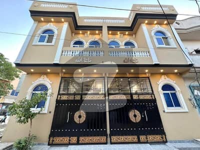 حمزہ ٹاؤن فیز 2 حمزہ ٹاؤن,لاہور میں 3 کمروں کا 3 مرلہ مکان 85.0 لاکھ میں برائے فروخت۔