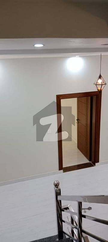 بحریہ انکلیو - سیکٹر ایچ بحریہ انکلیو,بحریہ ٹاؤن,اسلام آباد میں 5 کمروں کا 5 مرلہ مکان 75.0 ہزار میں کرایہ پر دستیاب ہے۔ بحریہ انکلیو - سیکٹر ایچ بحریہ انکلیو,بحریہ ٹاؤن,اسلام آباد میں 5 کمروں کا 5 مرلہ مکان 75.0 ہزار میں کرایہ پر دستیاب ہے۔