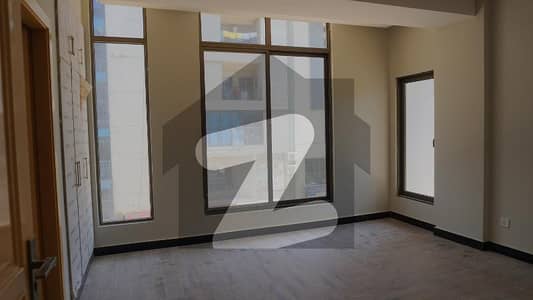 PARK FACE CORNER APARTMENT (FLAT) FOR RENT