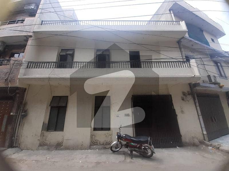 Upper Portion Huma Block Opposite Allama Iqbal Town Upper Portion Huma Block Opposite Allama Iqbal Town