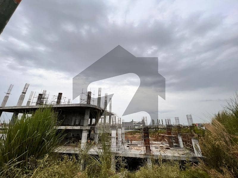1 Bed Service Apartment For Sale In Gulberg Greens 1 Bed Service Apartment For Sale In Gulberg Greens