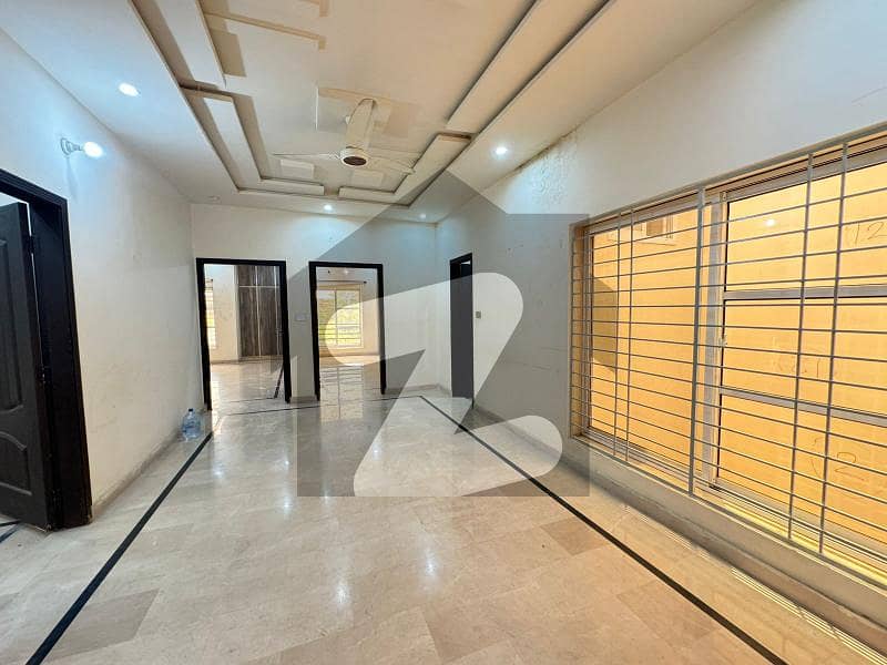 8 Marla Apartment Available For Rent At Lawrence Road Lawrence Road