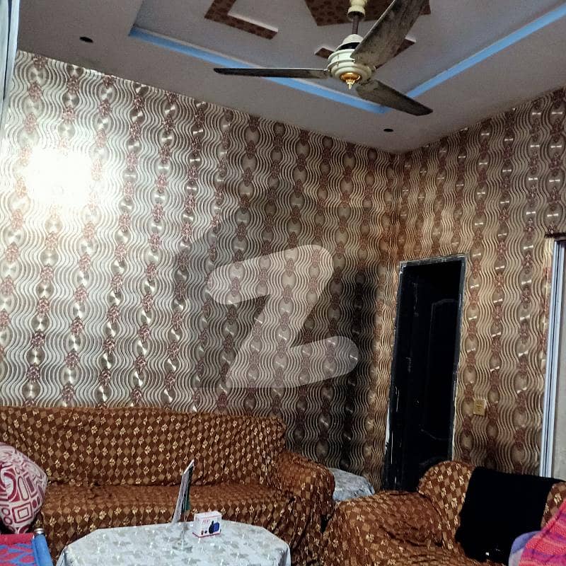سلطان ٹاؤن لاہور میں 2 کمروں کا 3 مرلہ زیریں پورشن 34.0 ہزار میں کرایہ پر دستیاب ہے۔