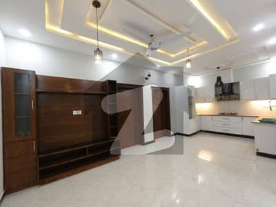 On Excellent Location 5 Marla House In G-11/2 Is Available